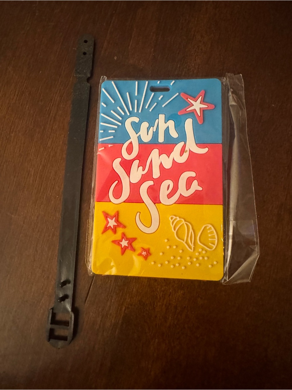 Colorful Luggage Tag for Bags or Suitcase - Sun Sand Sea